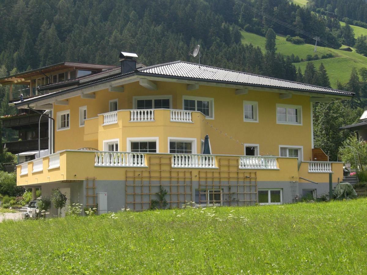 Traum-Ferienwohnungen Wechselberger Schwendau Esterno foto