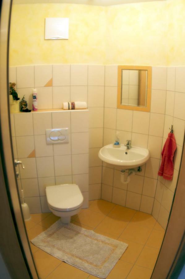Traum-Ferienwohnungen Wechselberger Schwendau Esterno foto